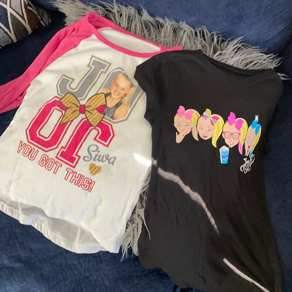 2 JoJo Siwa Graphics Tees